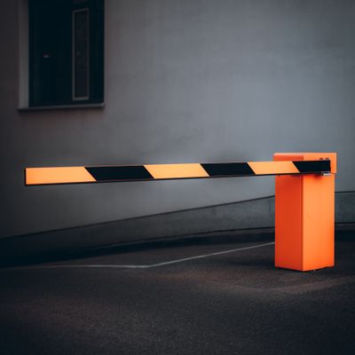 A road gate that you might encounter entering a parking garage